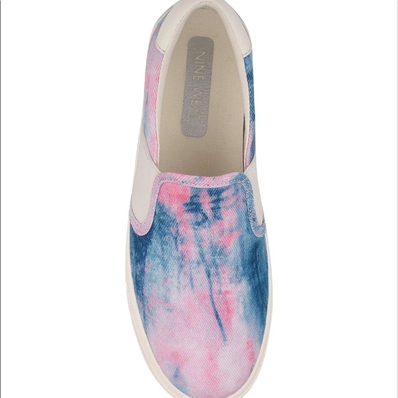 NEW Nine West Pink & Blue Sneaker Lacie Slipon Tie Dye Cushioned Insole Size 7.5 - Picture 4 of 8